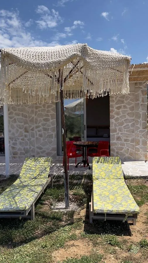 Vila Milo Himarë