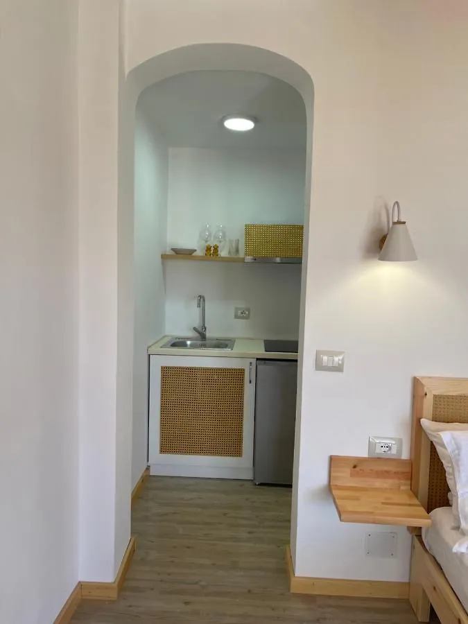 Vila Milo Himarë 0*,