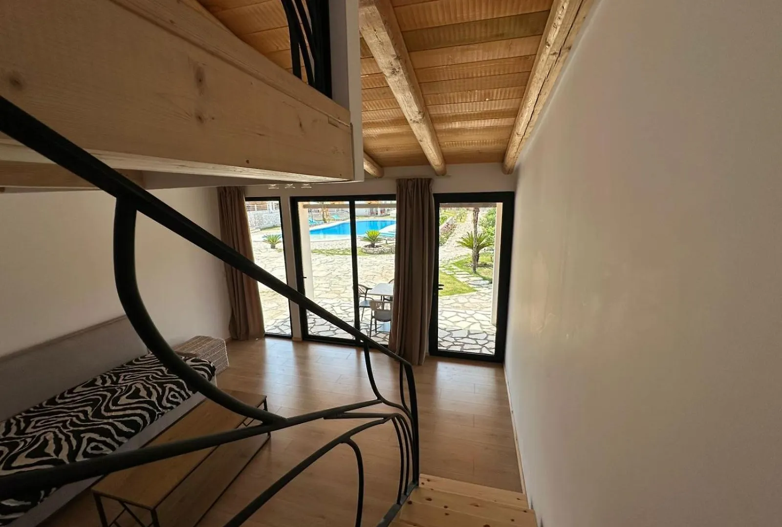 Lägenhet Vila Milo Himare