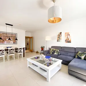 Modern And Spacious In #1939 Apartamento Lagos